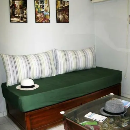 Apartment * كالاماتا